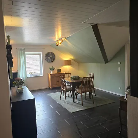Grosszuegige Apartment Weilburg